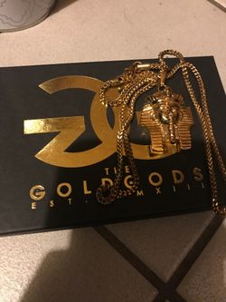 The Gold Gods chain