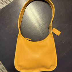 Coach Ergo Vintage Yellow 9020 Shoulder Leather Bag 
