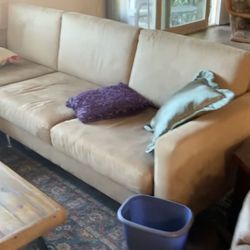 Living Room Furniture Set Up