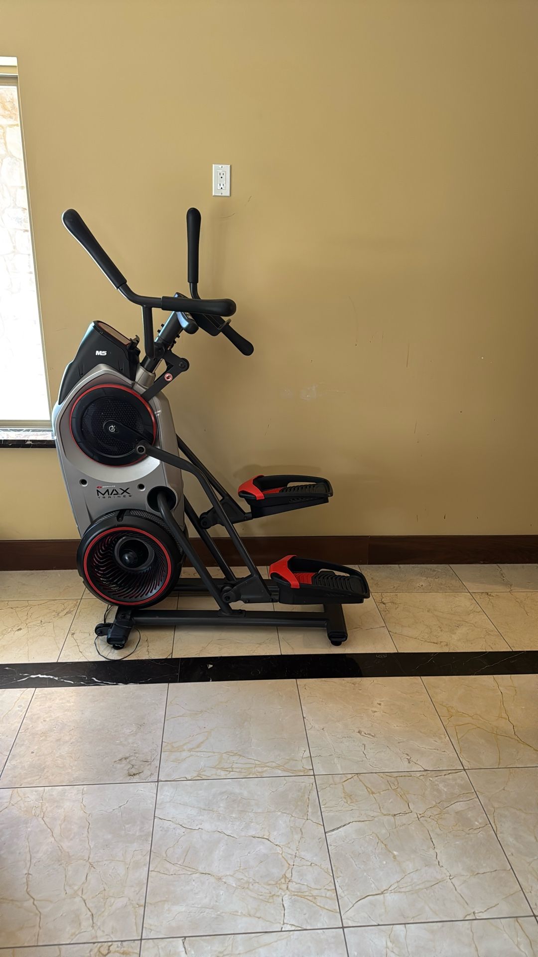 Bowflex Max Fitness Machine