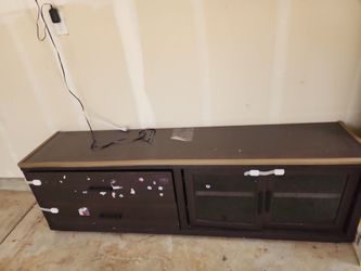 Tv table