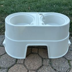 Elevated Pet Feeder Dog Bowl