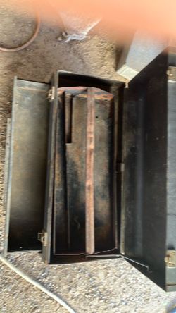 Kennedy tool chest
