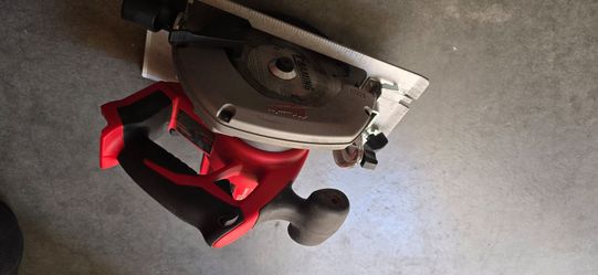 M18 18V Lithium-Ion Cordless 6-1/2 in. Circular Saw (Tool-Only)