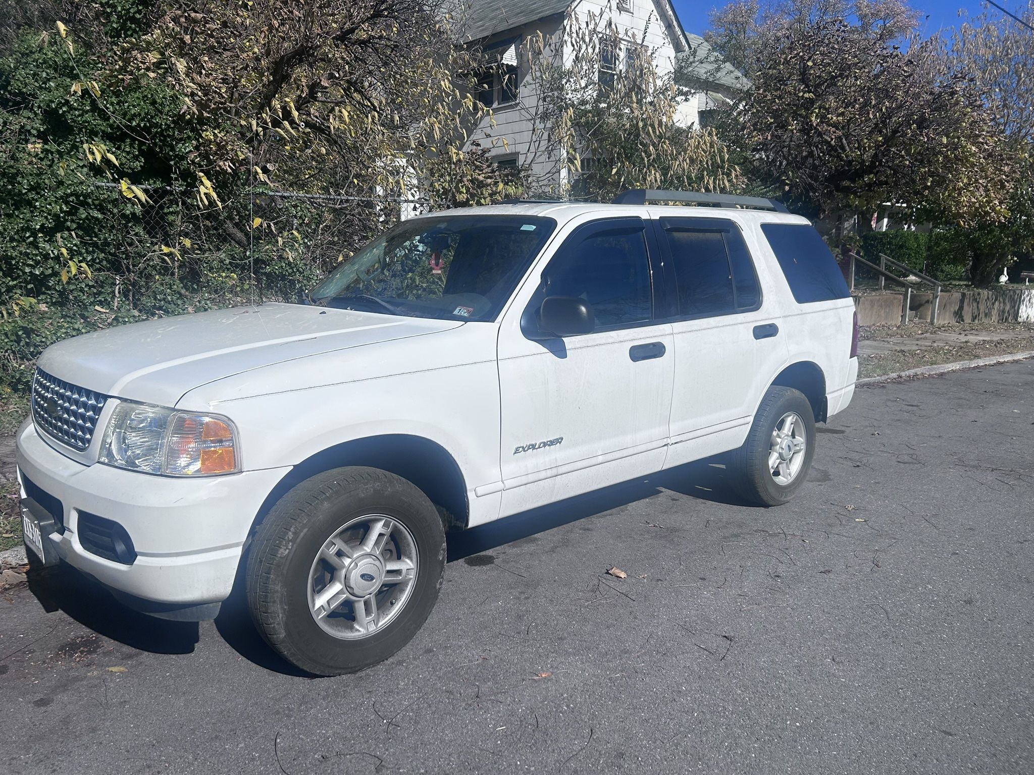 2005 Ford Explorer