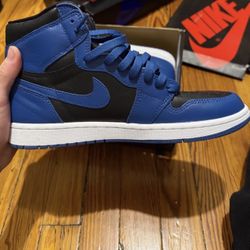 Air Jordan 1 Retro High OG Sneakers