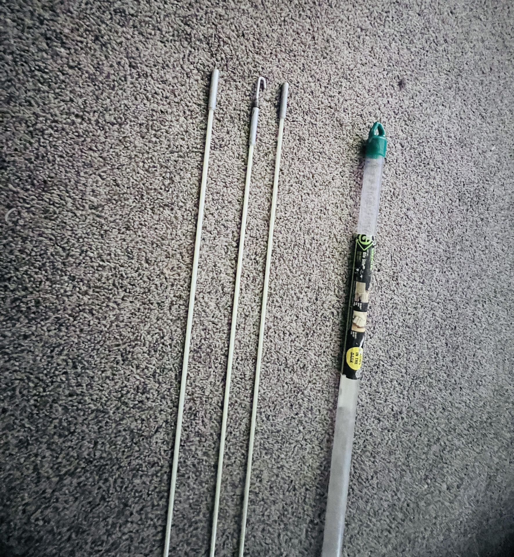 3 Piece Wall Fish Glow Rods $5