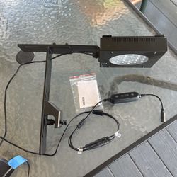 Salt Water Nicrew 30w reef light