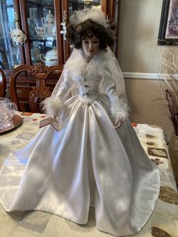 Victorian Collectible Porcelain Doll 23 “