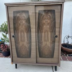 Mid Century Media Console Veneer Table Retro Original MCM Decor Cabinet Display 