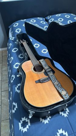 Takamine g serious w/case