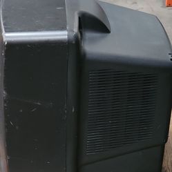 13" CRT TV/VCR VHS Combo model 2002