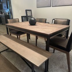 Dining room set