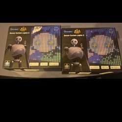 Pair Of Glovee Curtains 2 Lights 