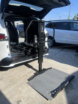 Bruno Joey Platform Lift VSL-4400