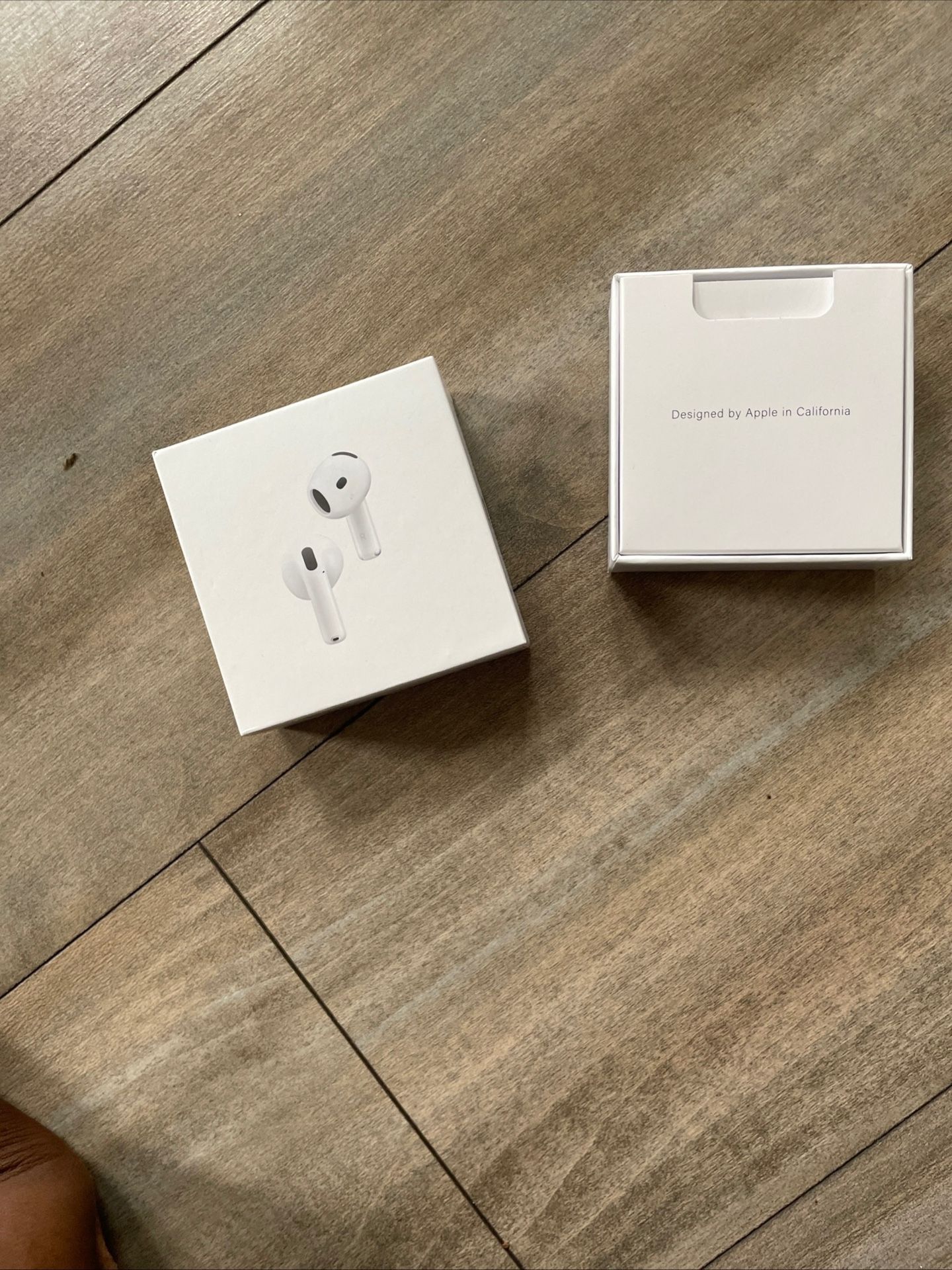 Airpods 4