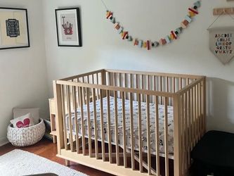 Pottery Barn Nash Convertible Crib