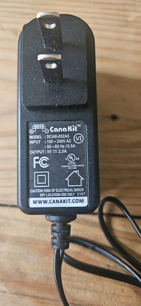 Raspberry Pi 3 Power Supply - 2.5A (Micro USB)