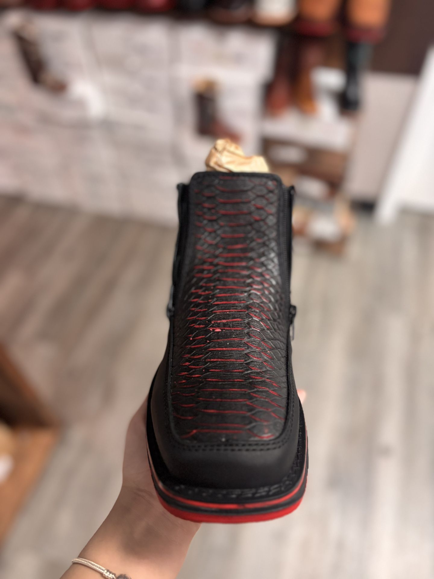 men boots