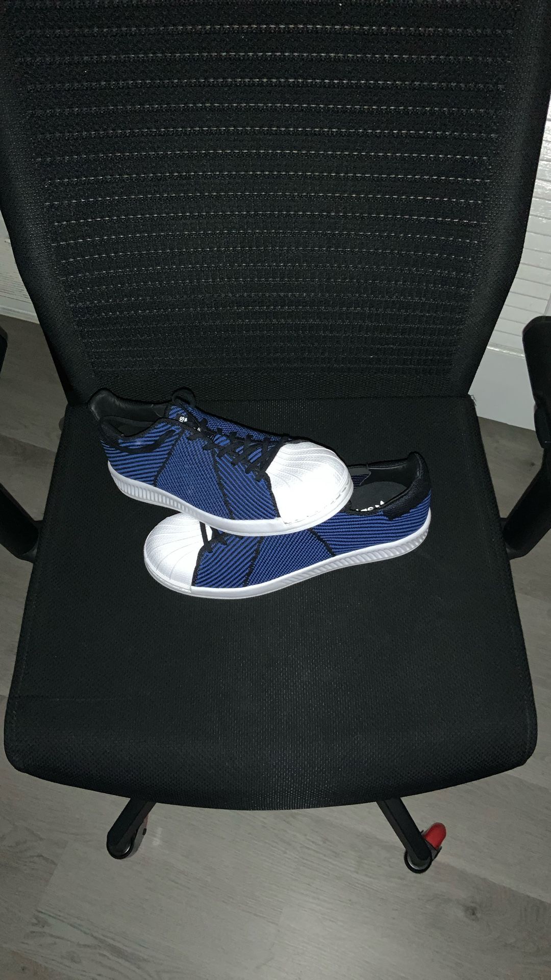 Adidas Bounce