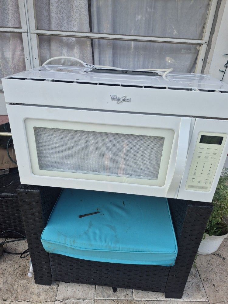 Whirlpool Microwave