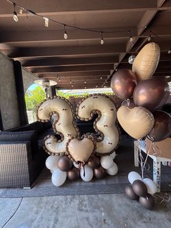 Balloon bouquets