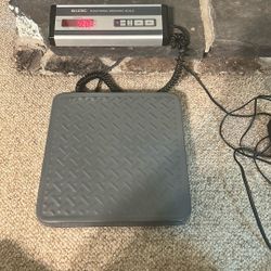 Siltec Electric Weighing Scale 