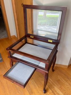 Display Table