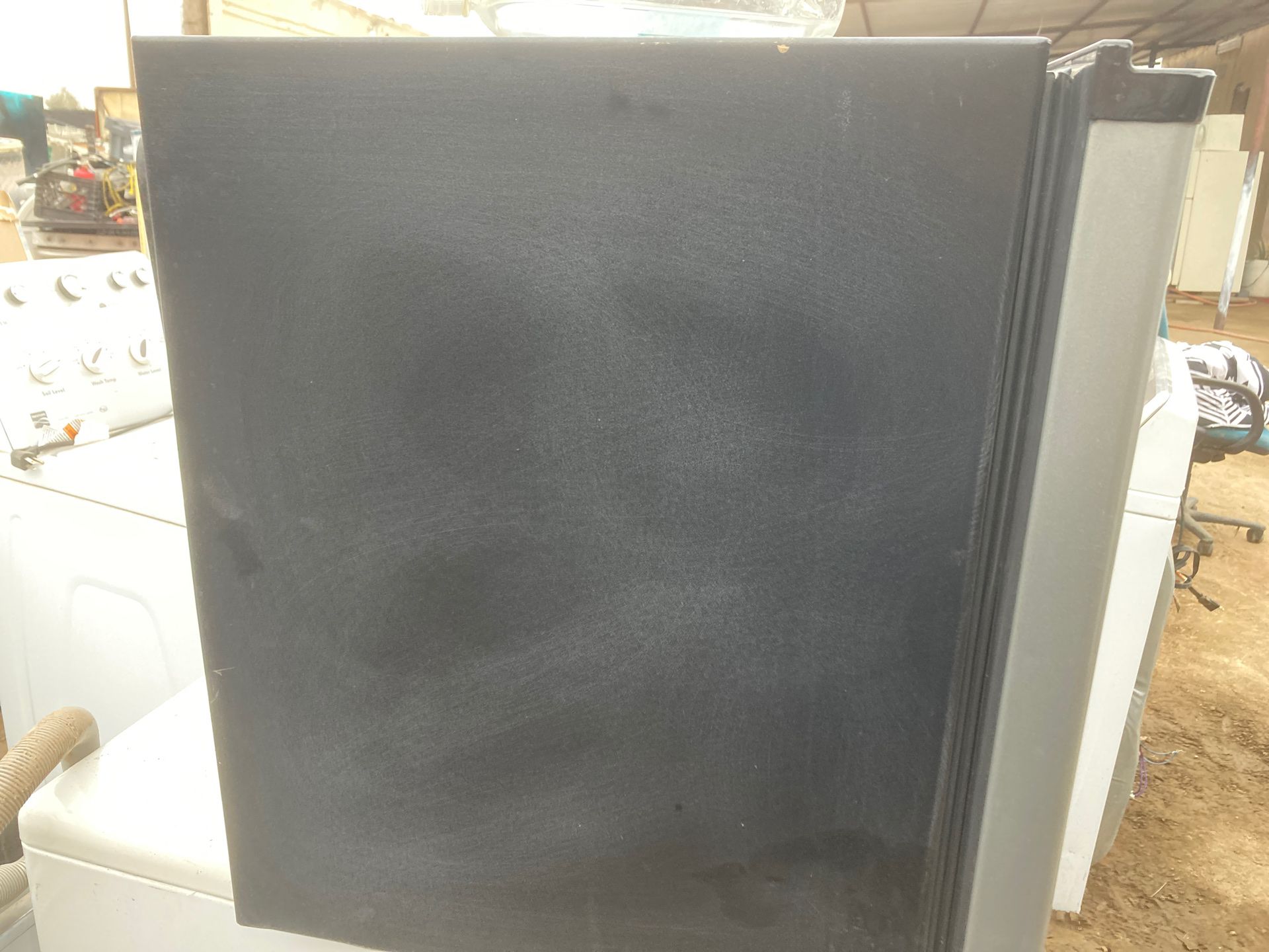 Like new mini refrigerator haler