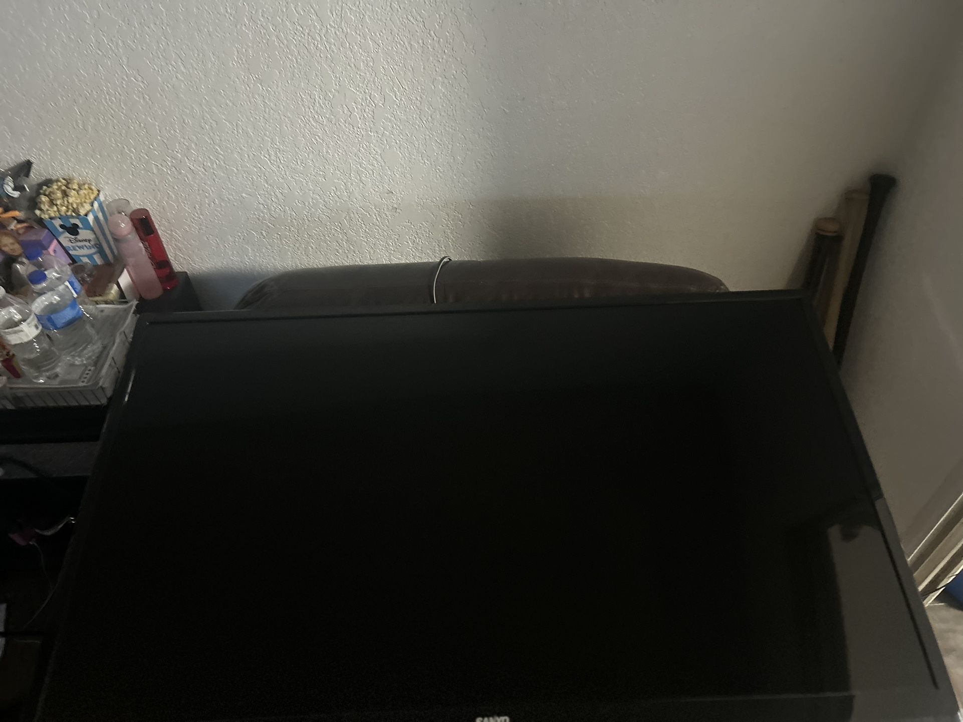 50 inch sanyo tv best offer takes it $$$