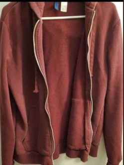 Brand new men's jacket/ sweater with hoodie ( only used 1 time ).