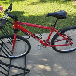 Cannodale Bicycle 