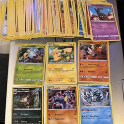 Pokémon Cards 140 Cards Lot