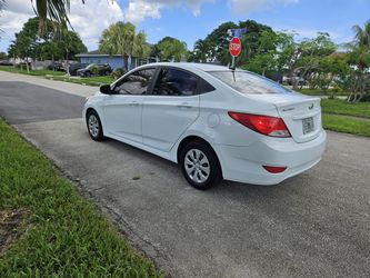 2016 Hyundai Accent