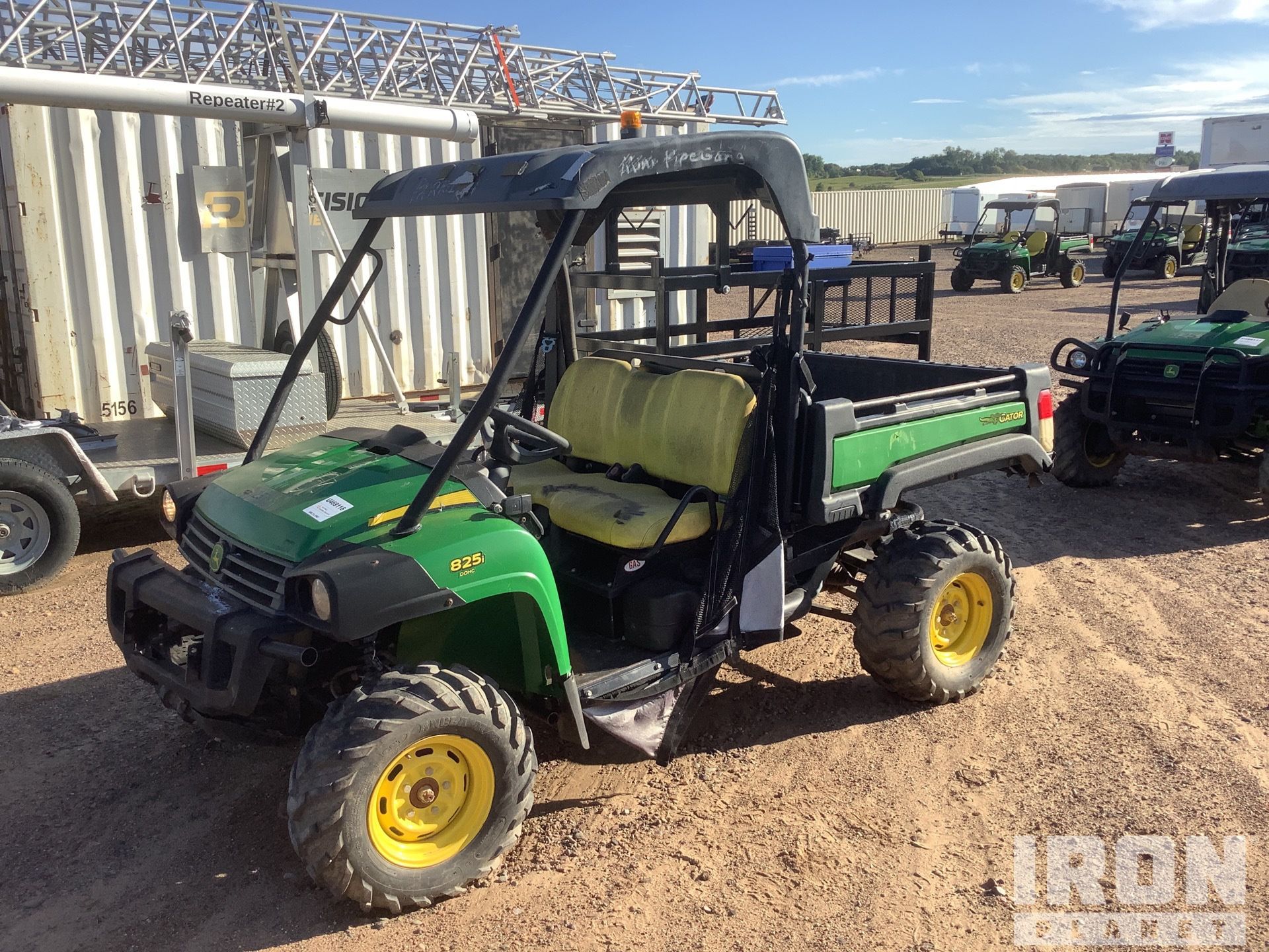 John Deere Gator