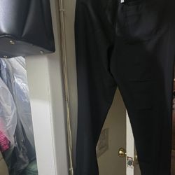 Black High Waisted Bristol Slim Tapered Scrub Pants
S
Black