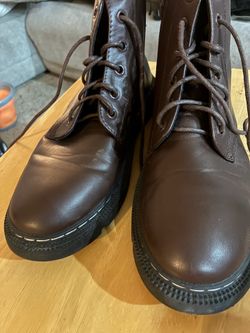 Forever Women’s Brown Combat Boots – Size 9