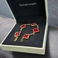 Van Cleef & Arpels Red Braclet