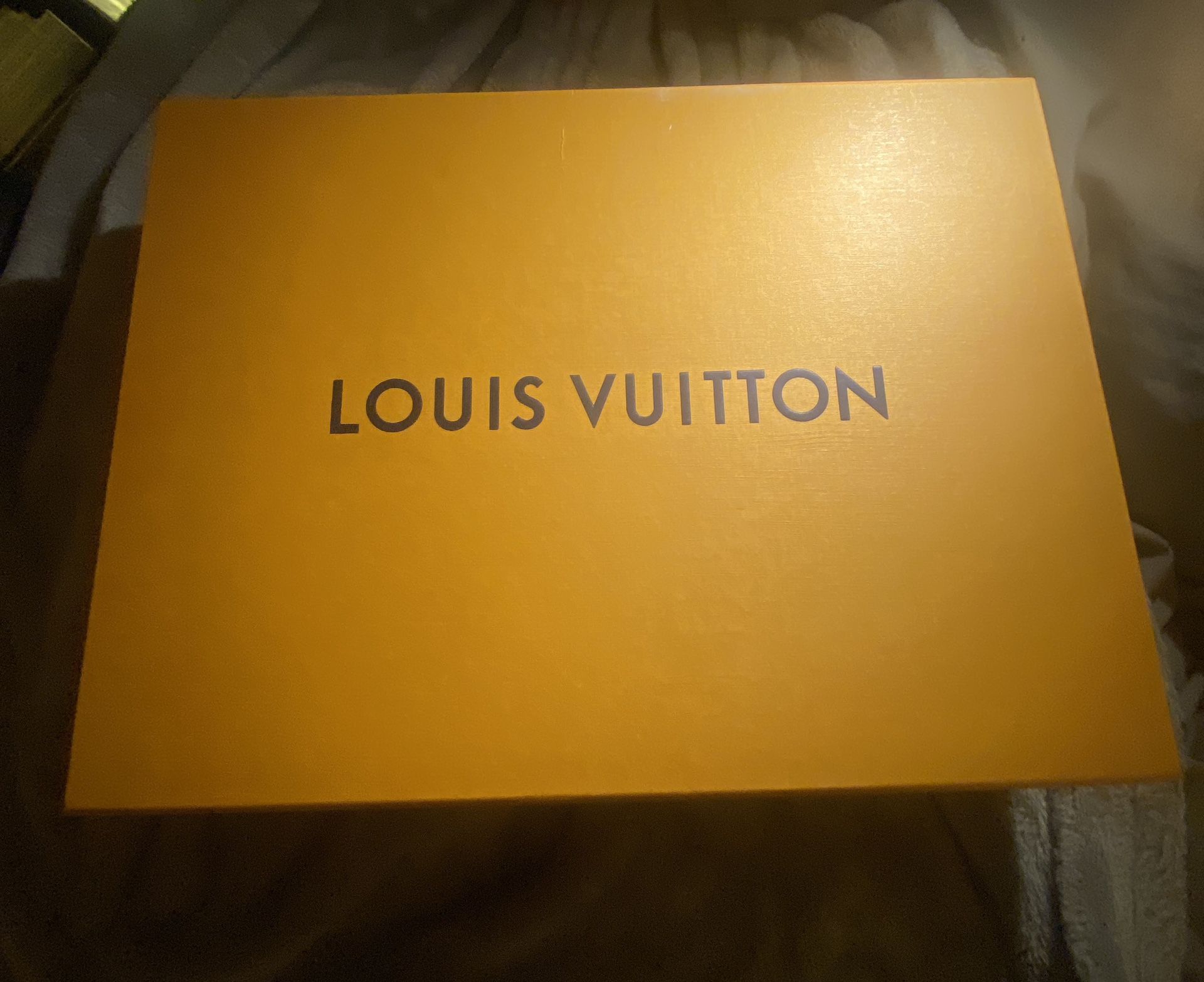 Louis vuitton large empty gift box for bag/ribbon/gift bag