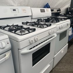 Necesitas Electródomesticos Llévate Hoy Y Paga Después Para Más Detalles Llámenos O Mande Un Texto