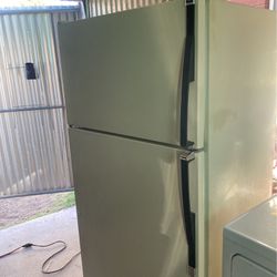 Refrigerator, Kenmore