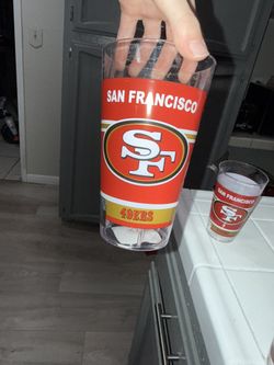 Plastic 49er Cups 