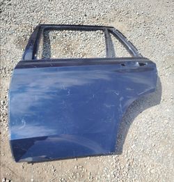 2014 2018 BMW X5 REAR LEFT DOOR