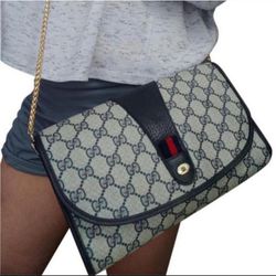 Authentic Vintage Gucci GG Monogram Supreme Sherry Web Ophidia Clutch Crossbody Bag