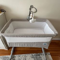 Cloud Baby Bedside Baby Bassinet, Best Bed Cribs for Infant Newborn, Portable Sleeper for Safer Co-Sleeping, Bed Crib Plus Hanging Figurine, Music - G