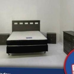 Queen Bedroom Set
