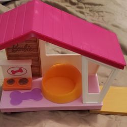 Mattel Barbie Doghouse Pet Puppy Dog House Bed 