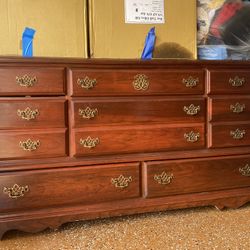 Bedroom Set Come With Mirror 