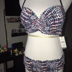 Sundazed Nixie Underwire Ruffled Halter Bikini Top & Ruffled-edge Bikini Bottoms Sz 36C/Large $50 Obo