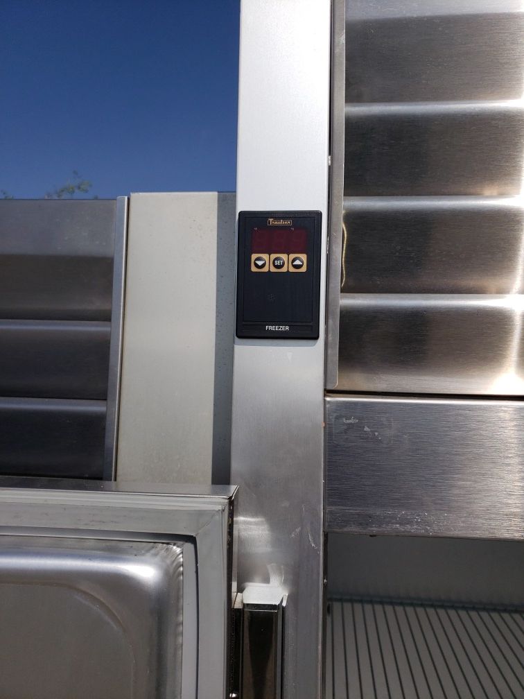Traulsen commercial freezer l excellent condition